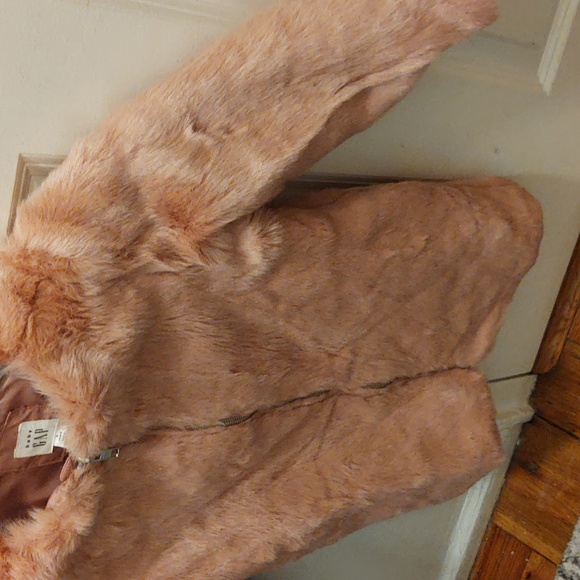 Pink faux fur coat - Picture 4 of 4